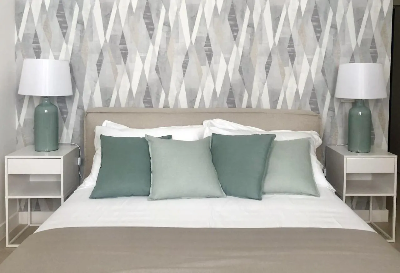 Laus Teatro Petruzzelli Suite Bari Guest house